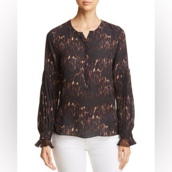 Kobi Halperin Tops - KOBI HALPERIN - The Leoni Leopard Print 100% SILK Blouse. Medium P2P 21"